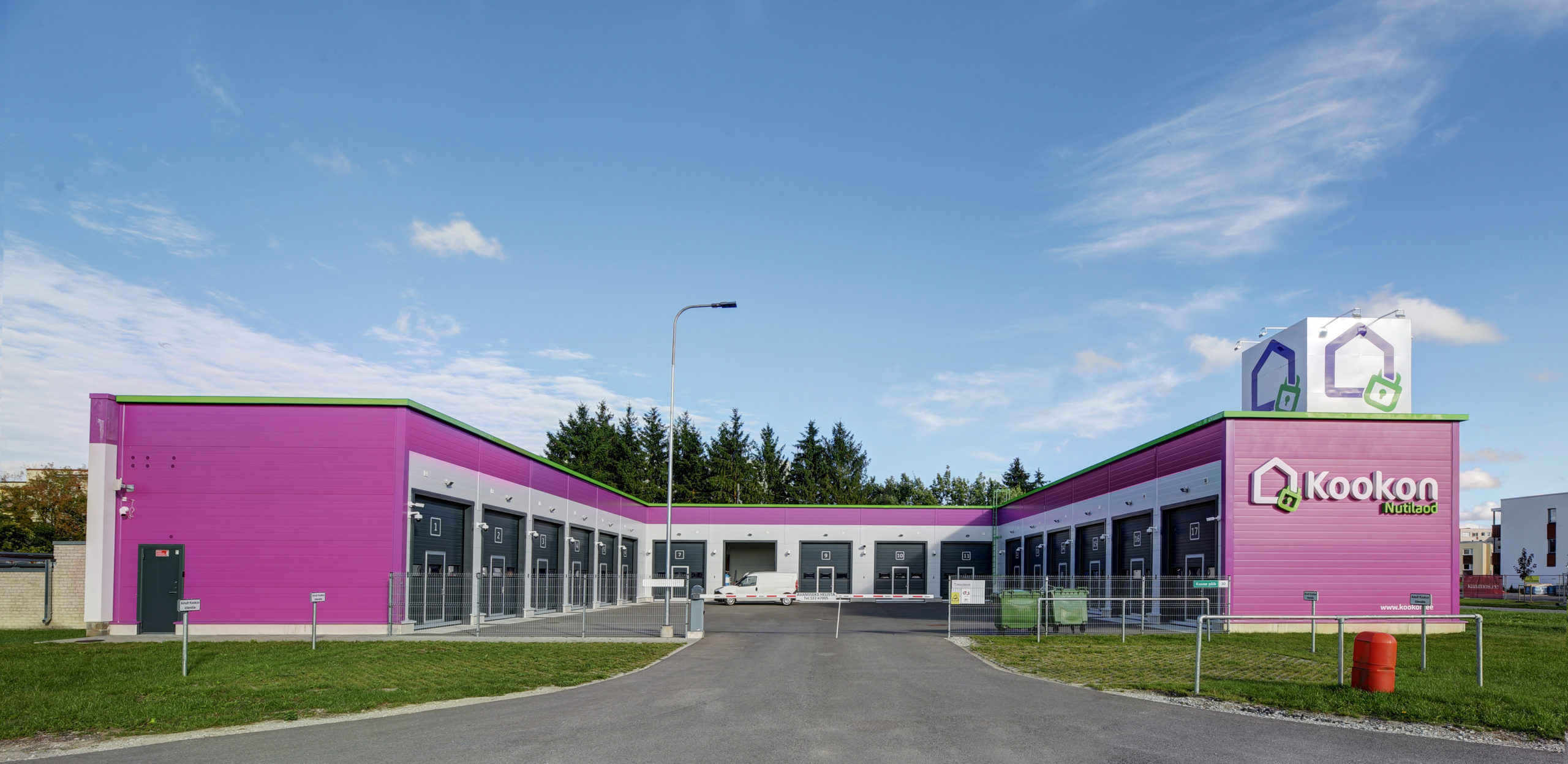 Kookon Laagri Nutilaod Tallinna piiril, Laagri südames